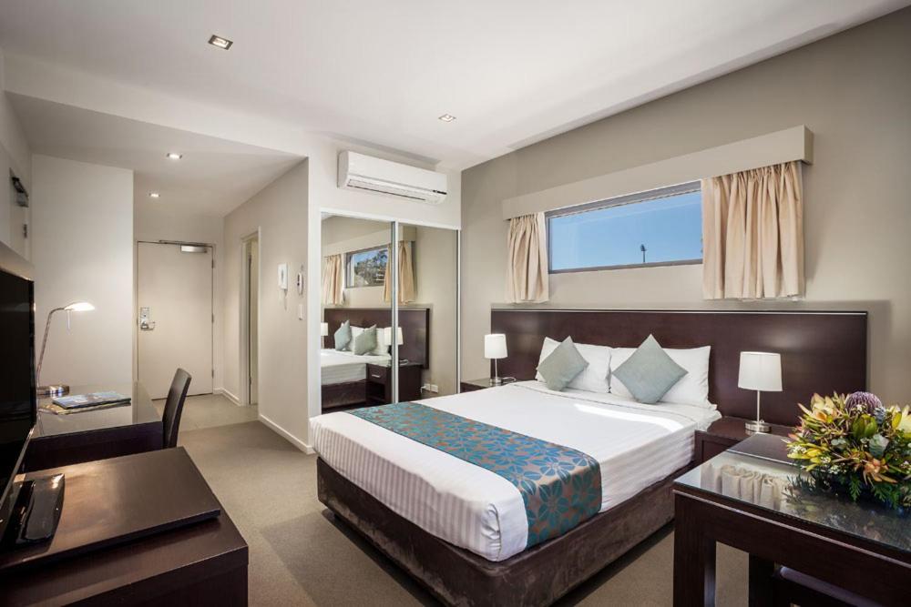 Quest Alice Springs Aparthotel Exterior photo